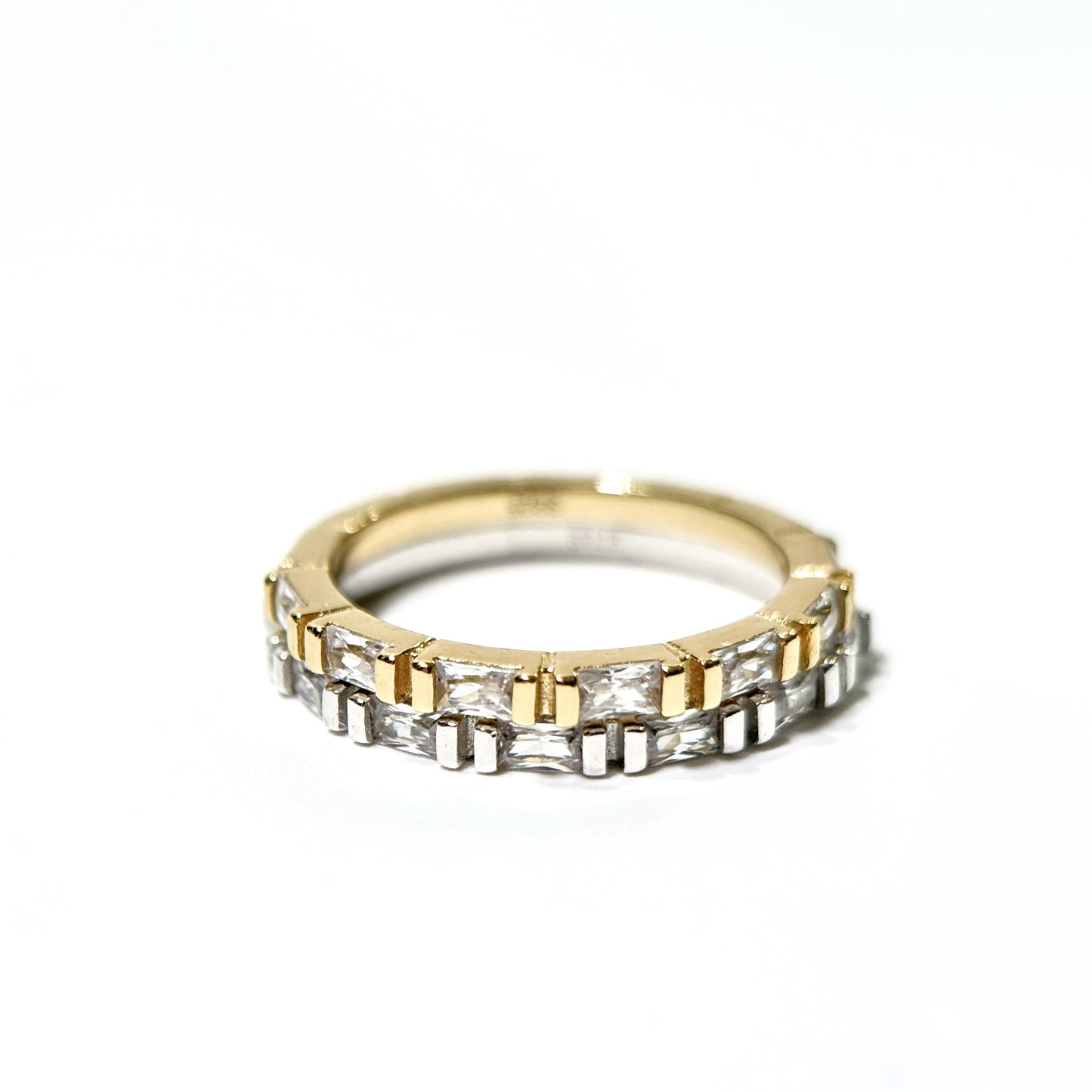 Thin Baguette Gold Ring